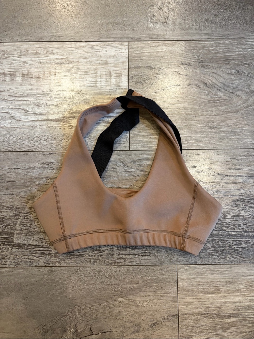 Seamless Nude Halter Sports Bra with Black Strap